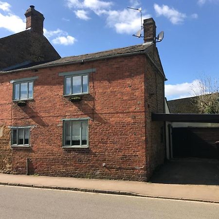 Malvern House Banbury Buitenkant foto